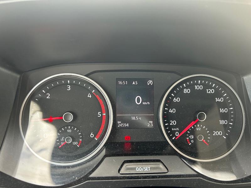 VOLKSWAGEN Crafter Fg 35 L3H3 2.0 TDI 140ch Procab 7 places Business Line Traction