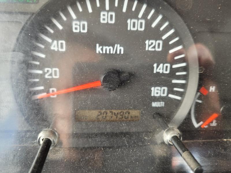 ISUZU N-Series CCb L35 K 3845 benne et grue moteur 3 litres de 150ch boîte manuelle
