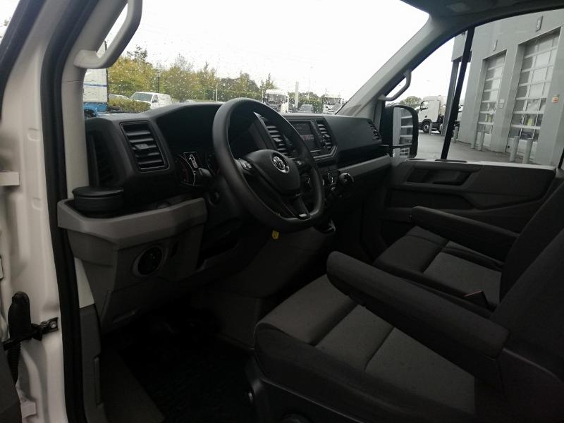 VOLKSWAGEN CRAFTER L3H3 2.0 TDI 140 PROCAB BUSINESS 7 PLACES