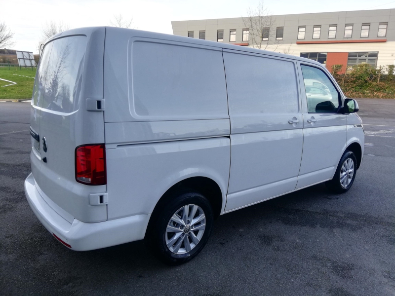 VOLKSWAGEN Transporter Fg 2.8T L1H1 2.0 TDI 150ch Business Plus DSG7